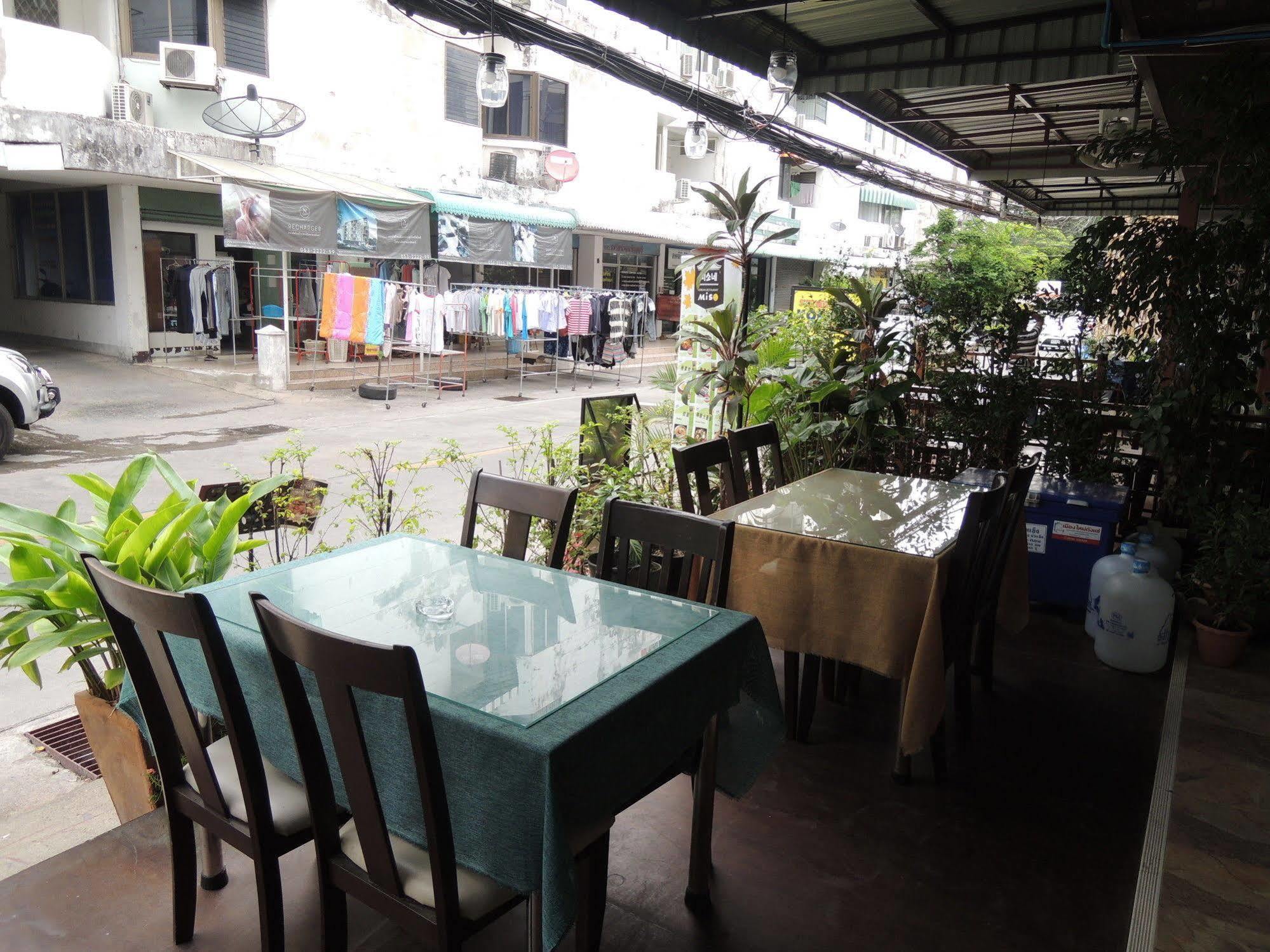 Misone Hotel Chiang Mai Exterior foto
